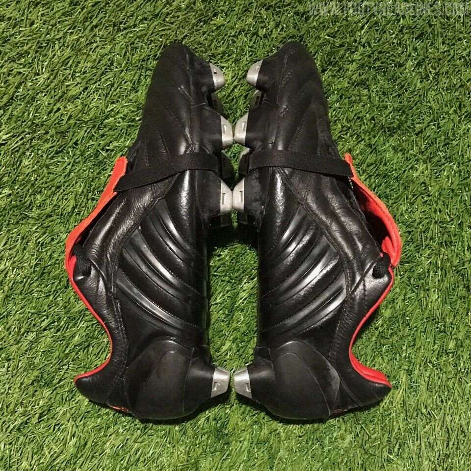Adidas predator pulse blackout sales